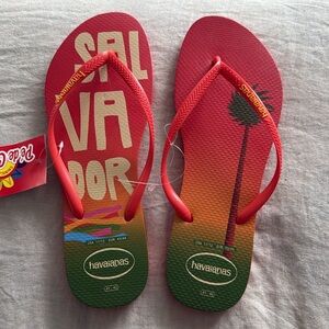 Havaianas - Limited Edition - “Salvador” flip flops. NWT.